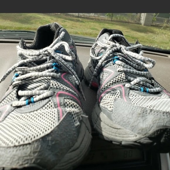 Asics - Picture 5 of 6